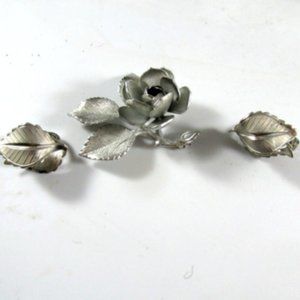 Vintage Giovanni silver Flower Brooch & Leaf Clip Earrings Set